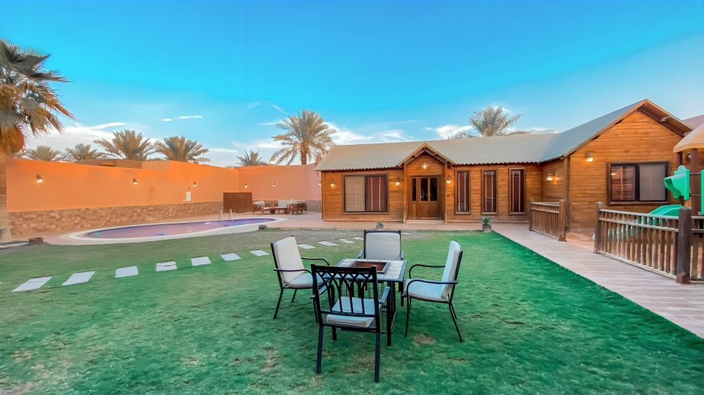  Tola Holiday House Al Rimal